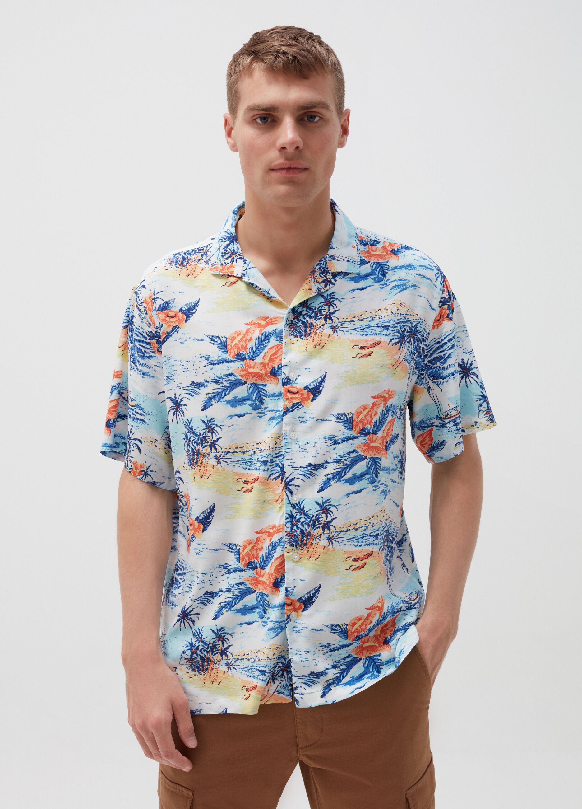 Camicia a maniche corte fantasia isola tropicale_1
