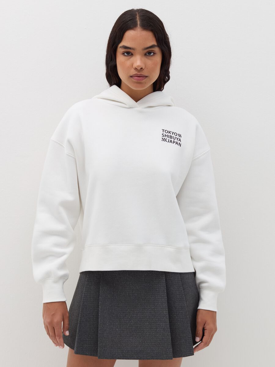 Oversized sweatshirt with hood and print_0