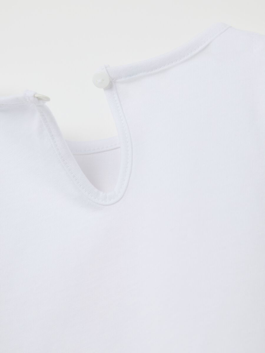 White tank top in cotton with print and flounce_2