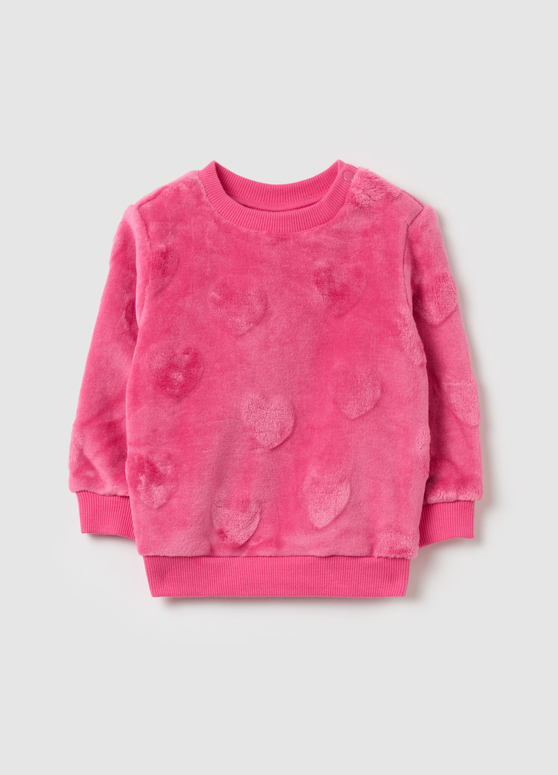 Sweatshirt in faux fur with raised hearts print