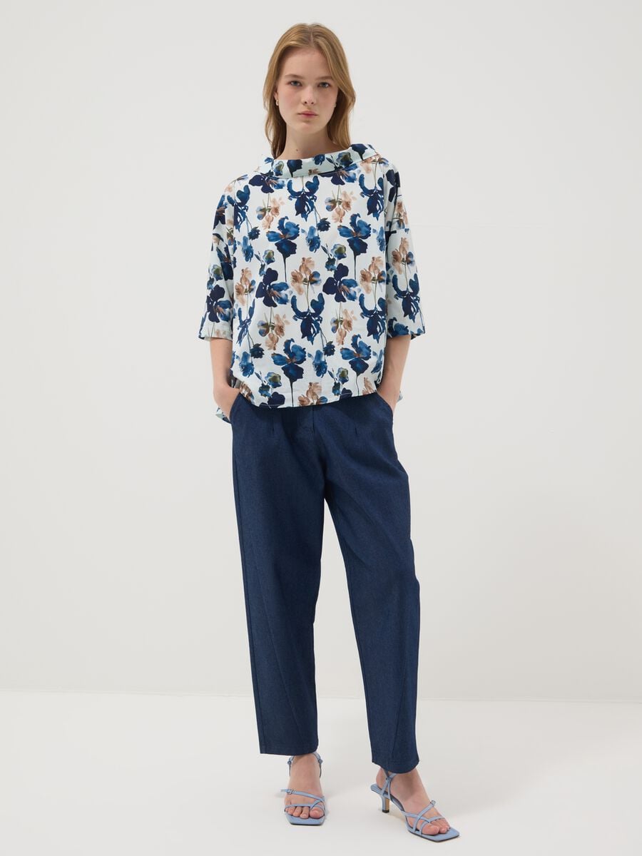 Pantaloni blu in cotone elasticizzato regular fit_0
