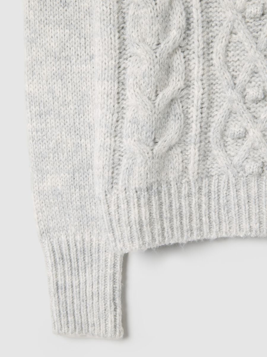Grey regular fit sweater with cable knit pattern_5