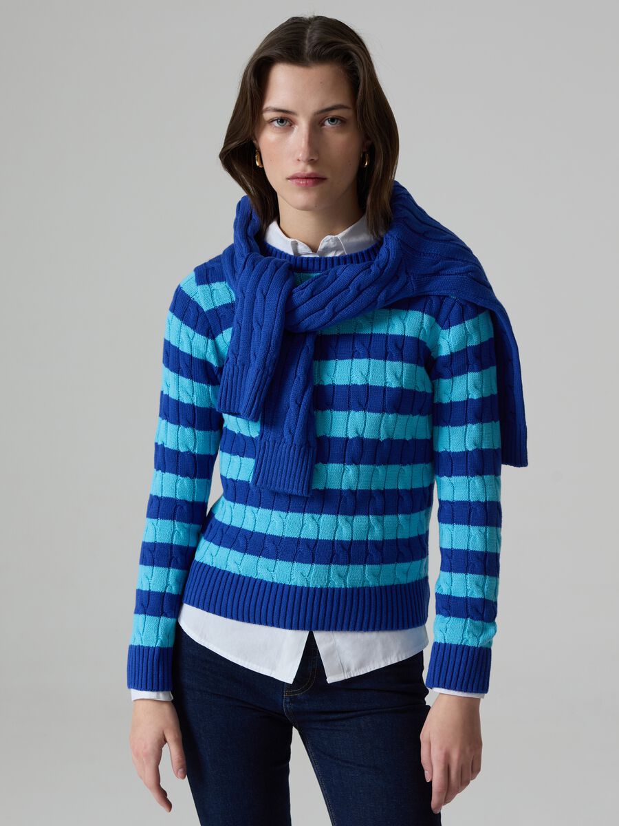 Striped pullover with cable-knit design_1