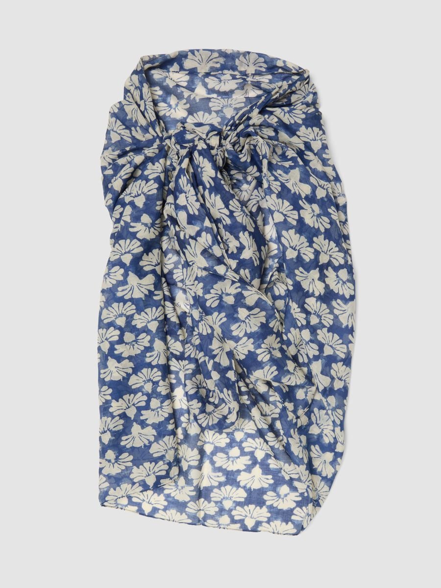 Sarong blu in puro cotone con stampa floreale_0