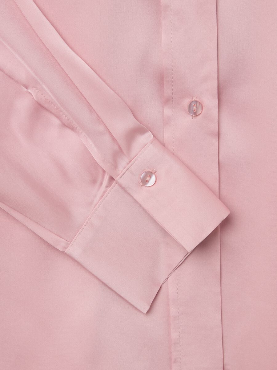 Satin shirt with side splits_5