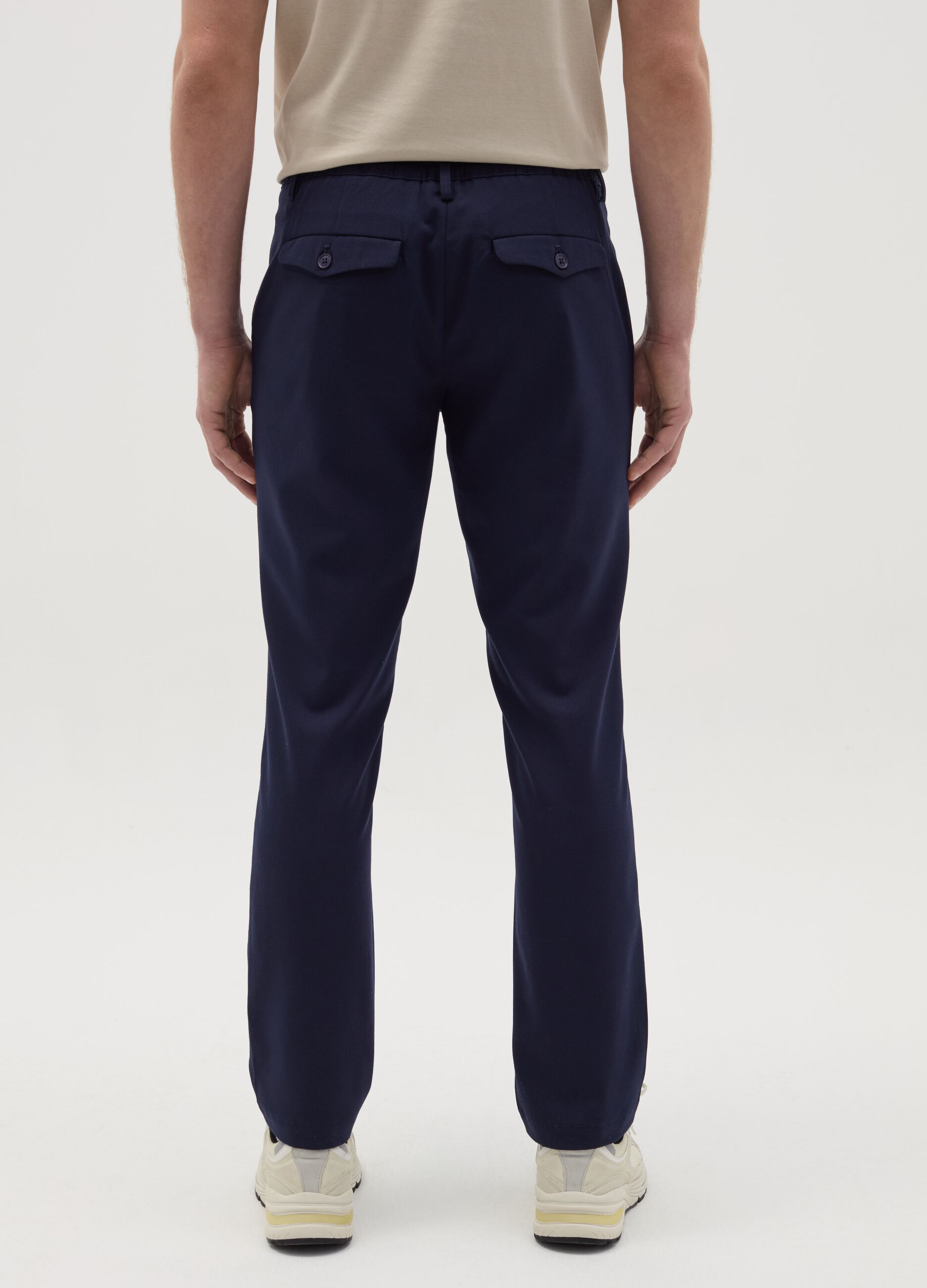 Pantalone jogger con coulisse interna