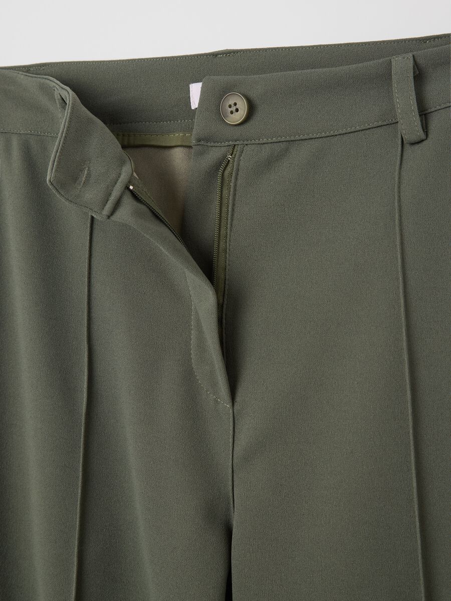 Green palazzo trousers with pockets_5