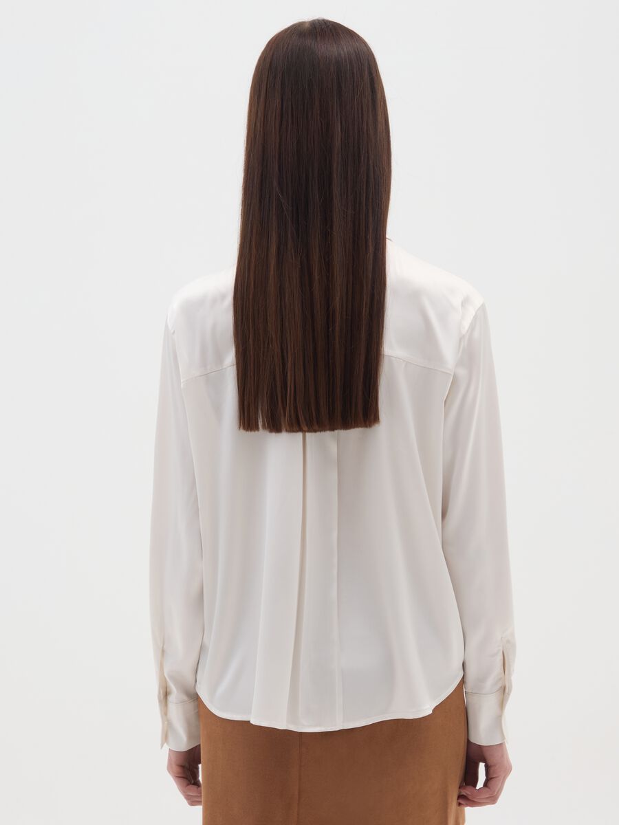 White satin regular fit shirt with buttons_2