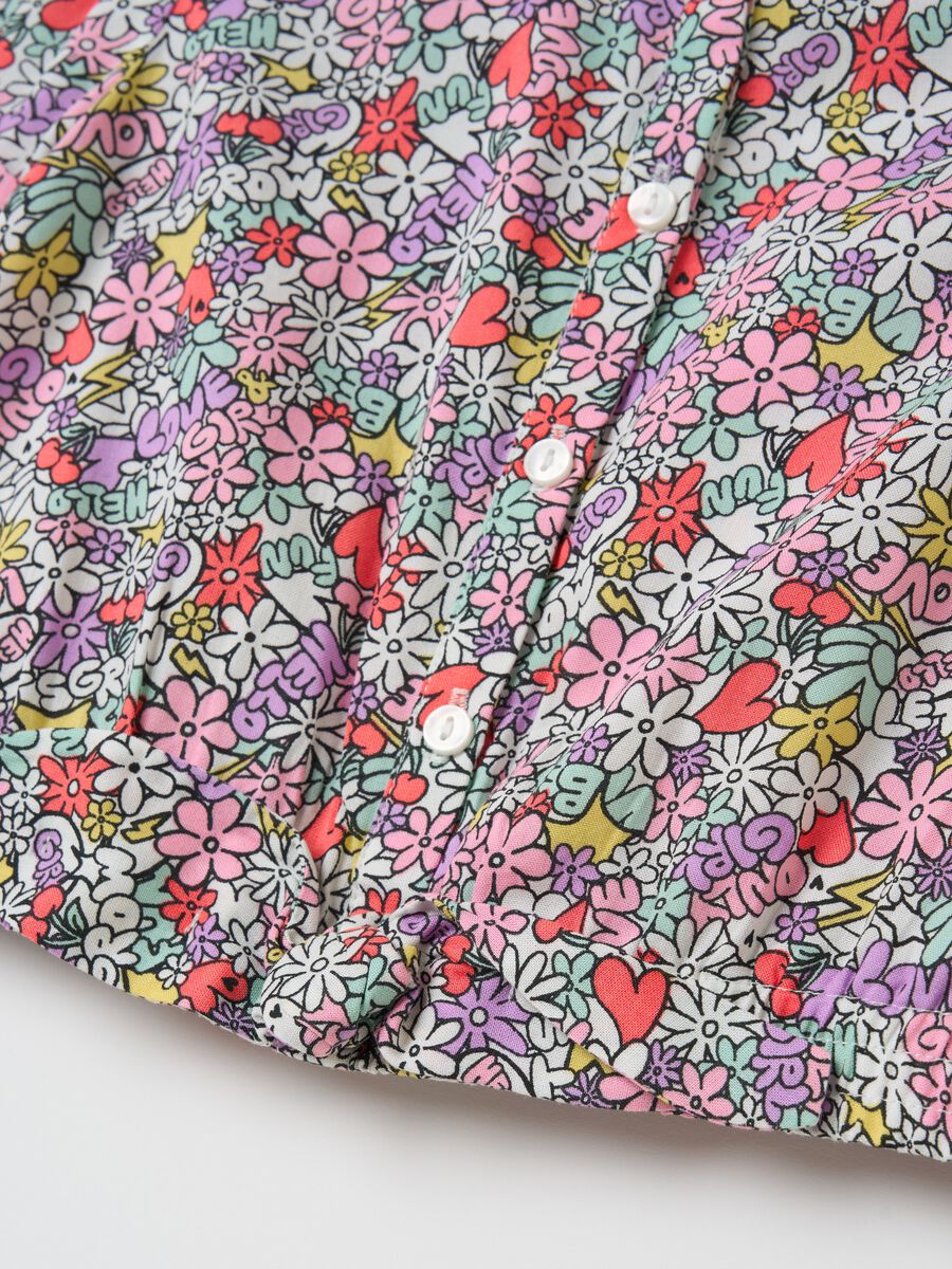 Crop shirt with floral pattern_3