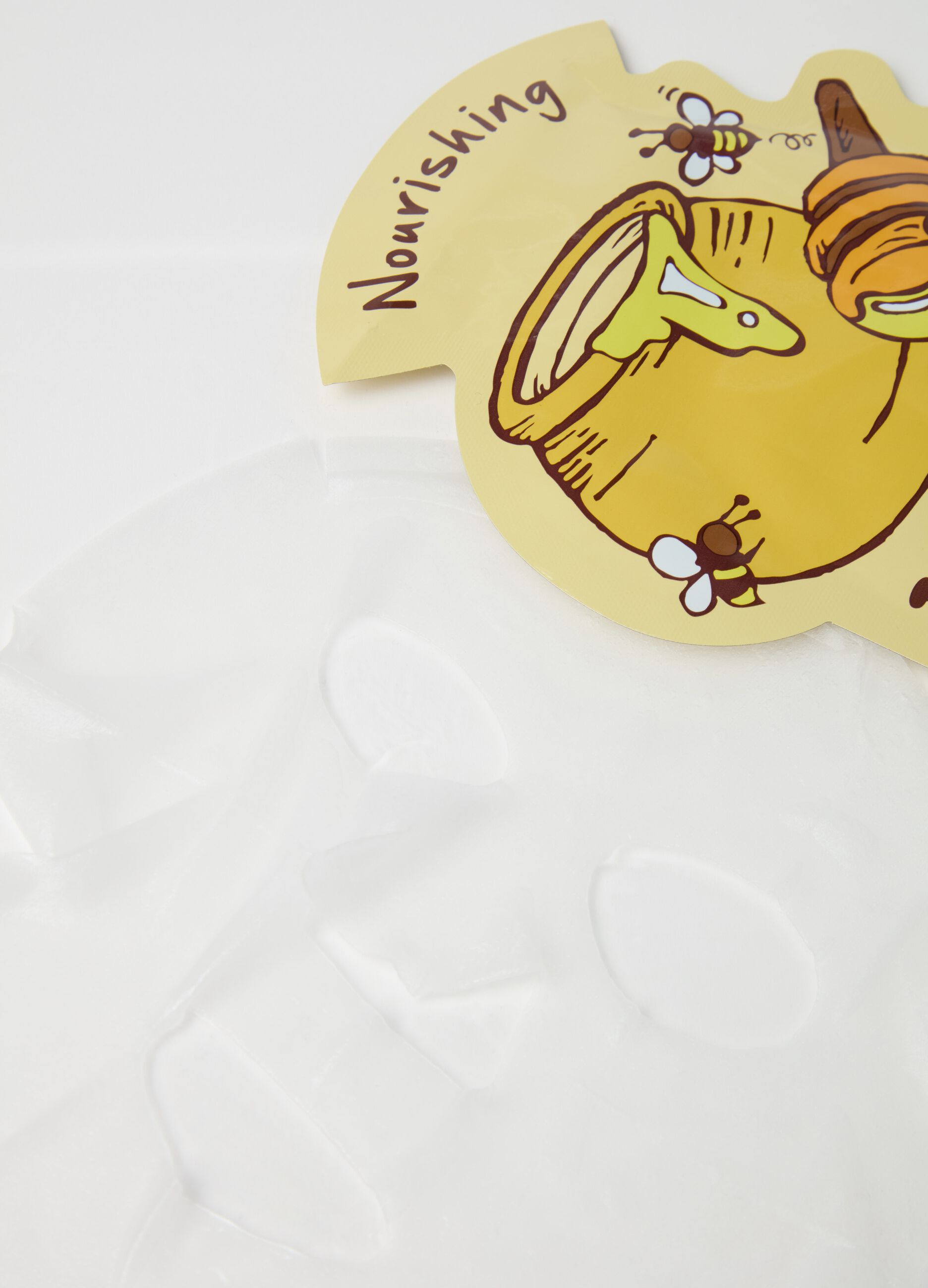 Moisturising fabric mask - Korean skincare
