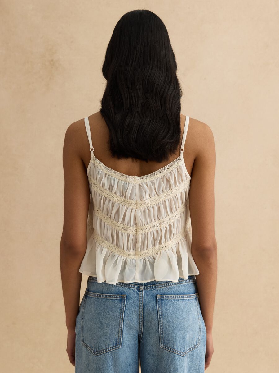 Beige top without buttons_4