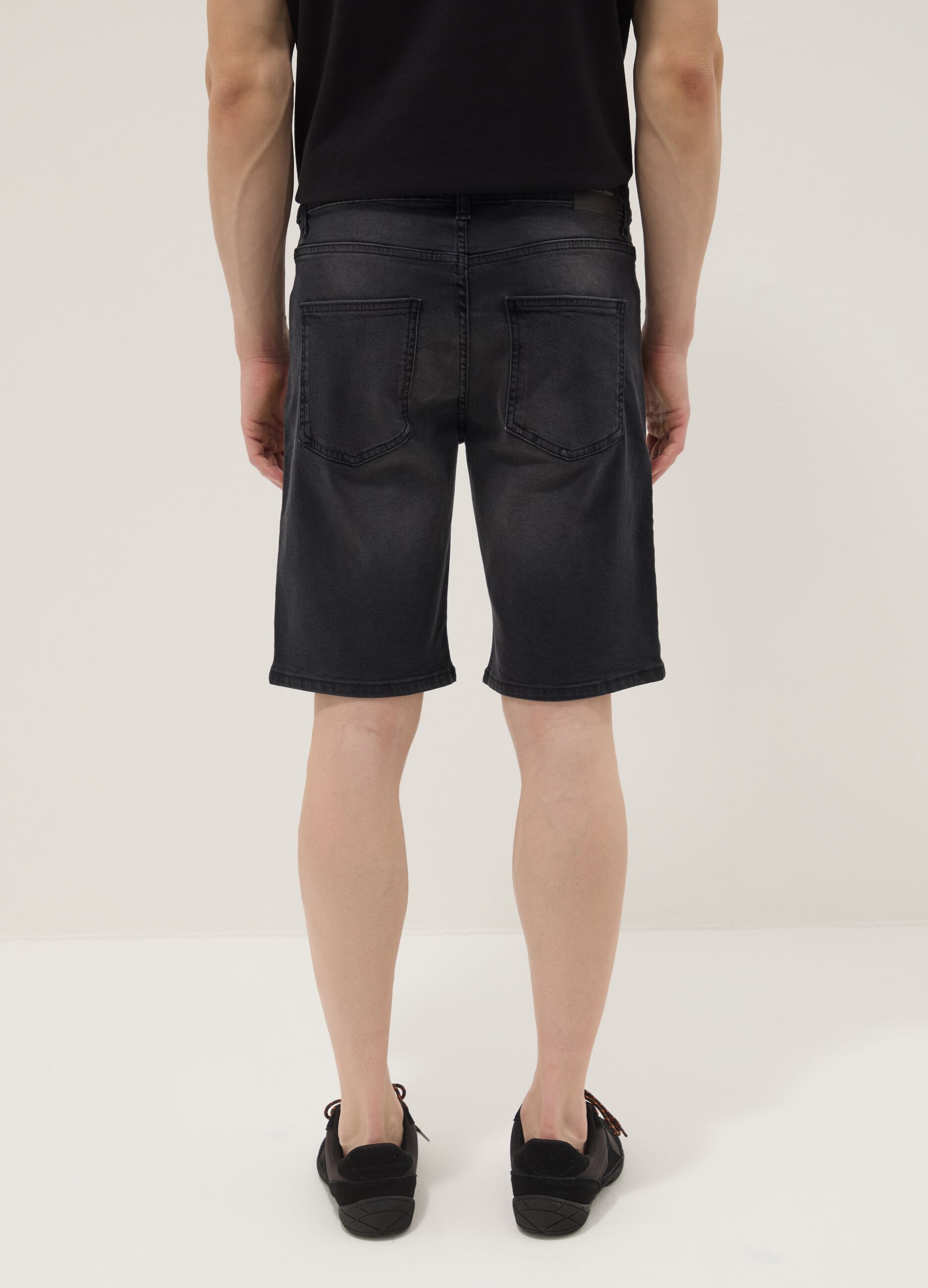 Grey stretch cotton denim Bermuda shorts