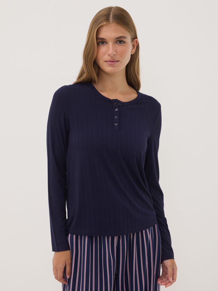 Maglia pigiama blu in viscosa elasticizzata a costine_0