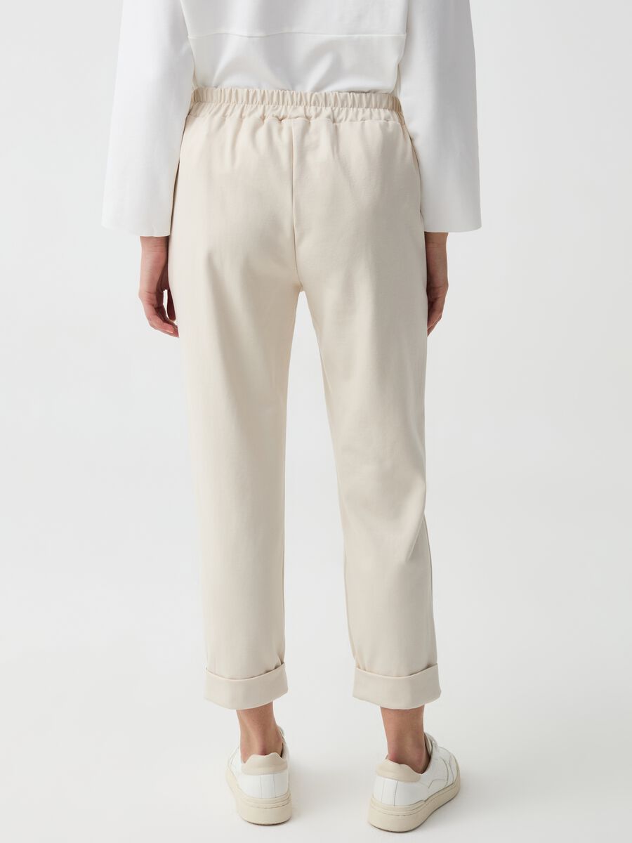 Crop cigarette trousers with turn-ups_2