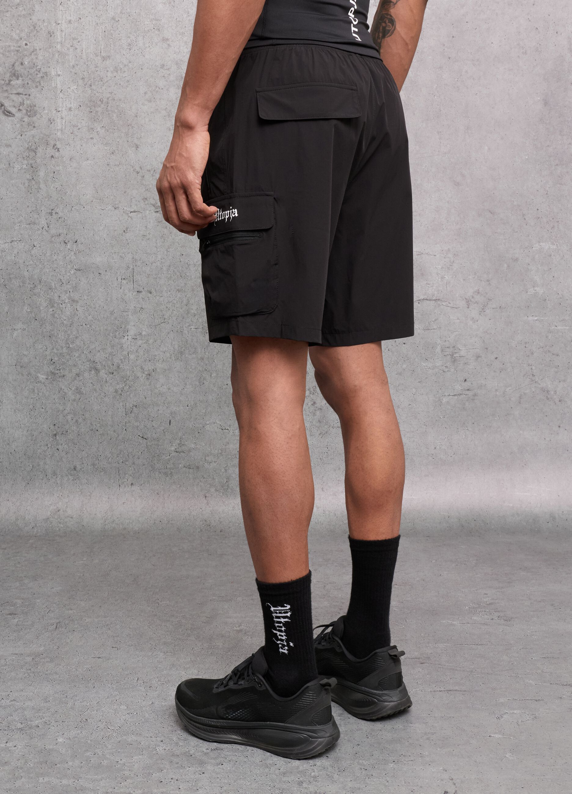Kombat Active Cargo Shorts Black