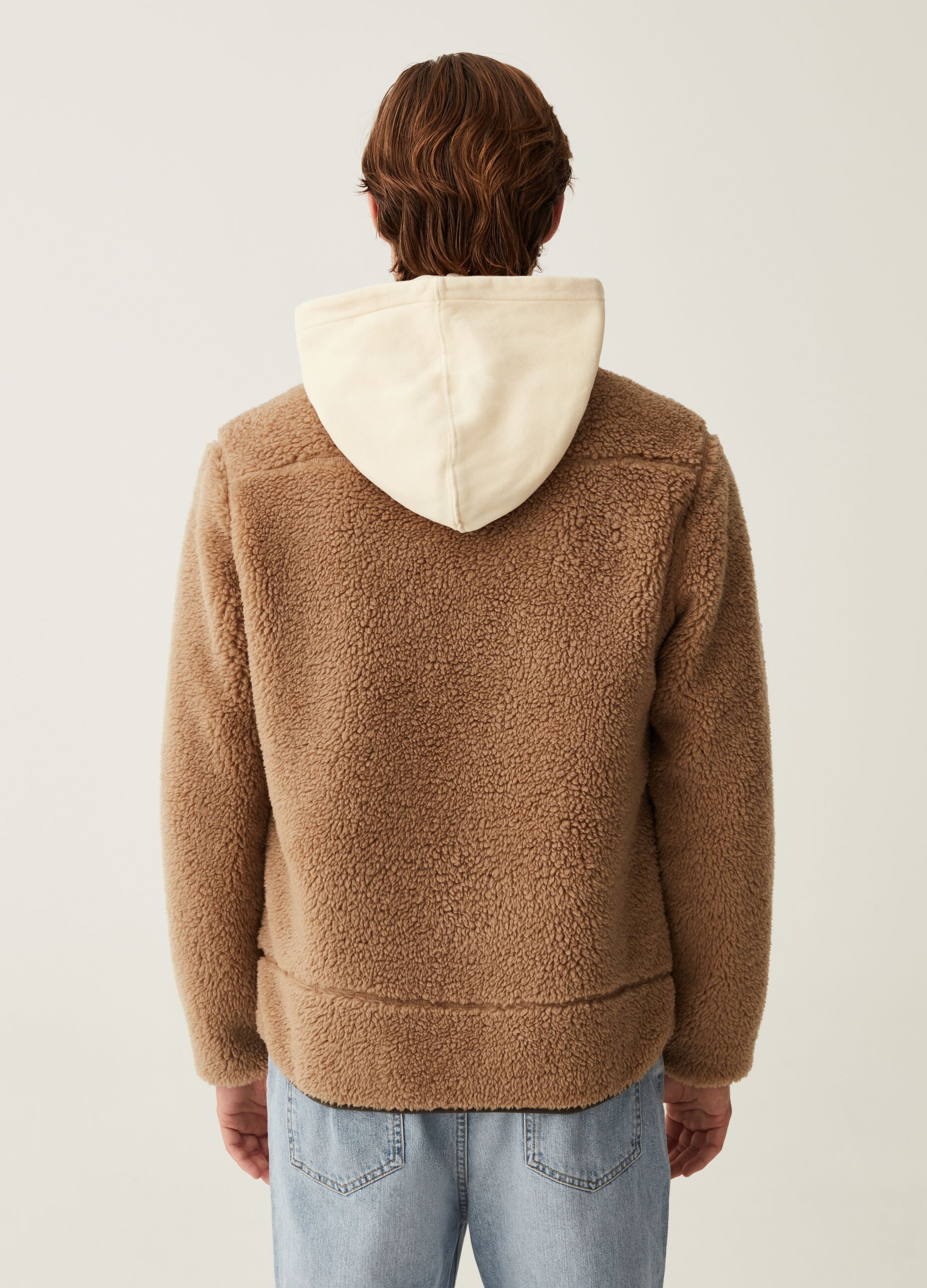 Full-zip in sherpa con tasche_2