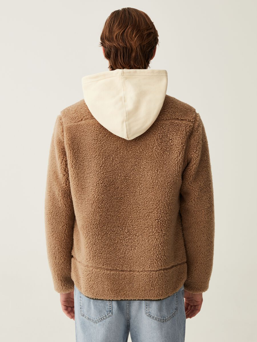 Full-zip in sherpa con tasche_2