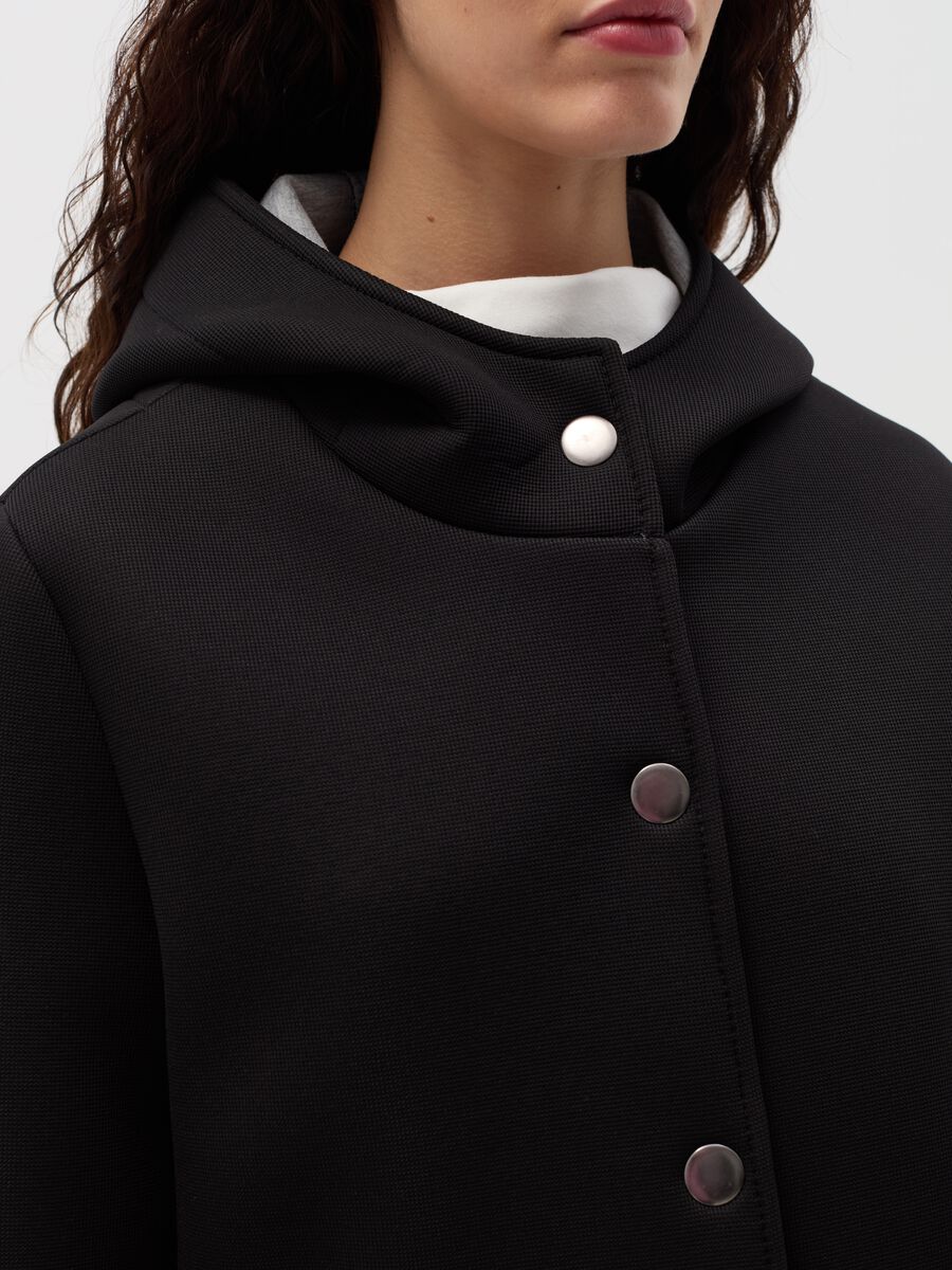 Short jacket with hood and buttons_1