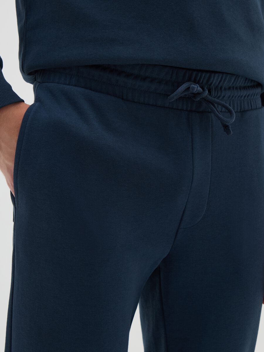 Men's blue cotton blend joggers, regular fit_2