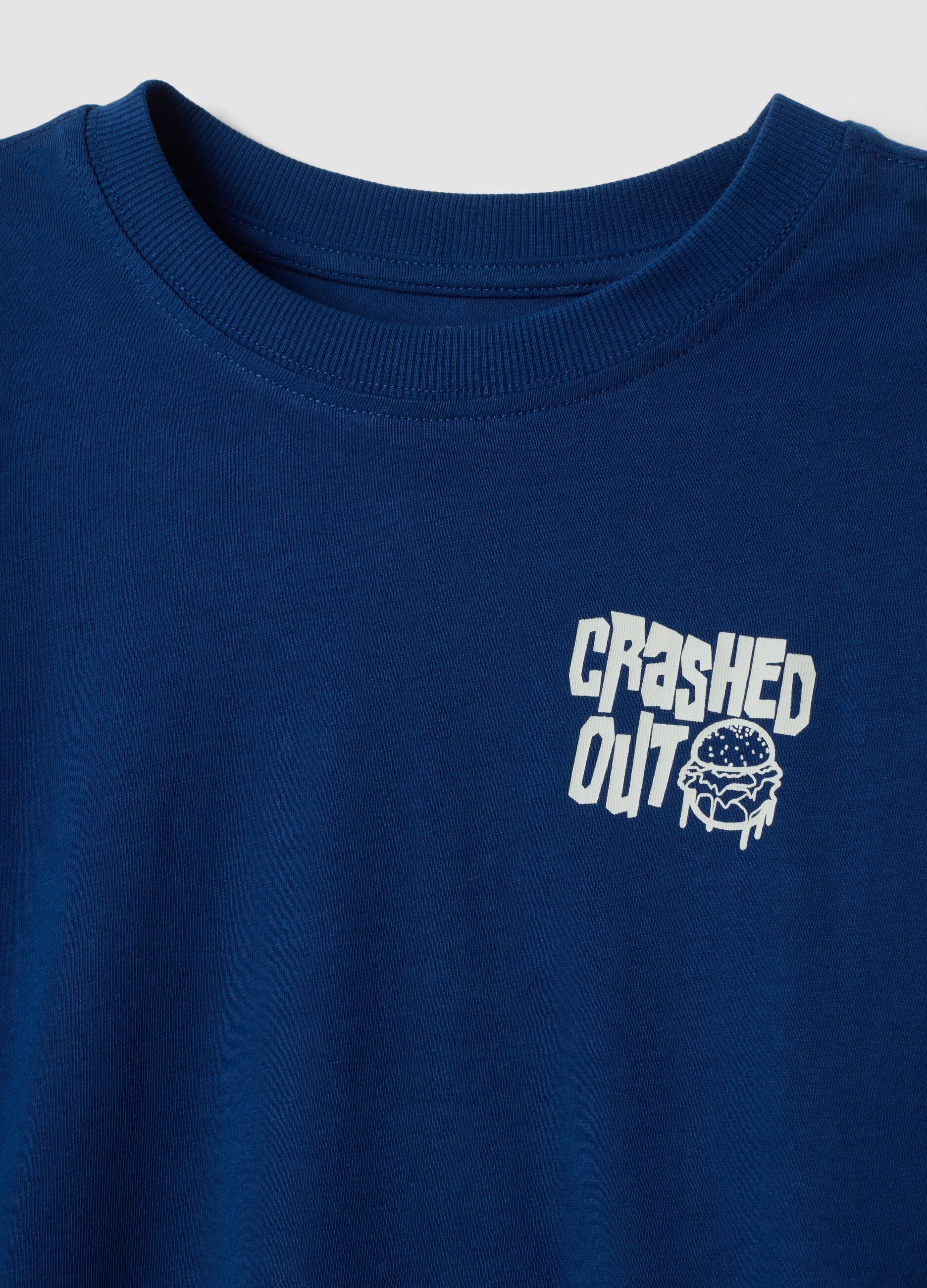 T-shirt blu in puro cotone organico relaxed fit con stampa