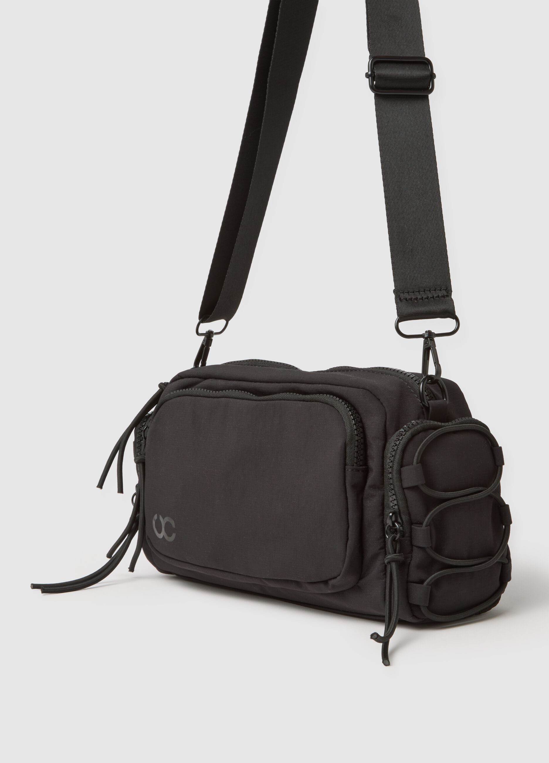 Black shoulder bag