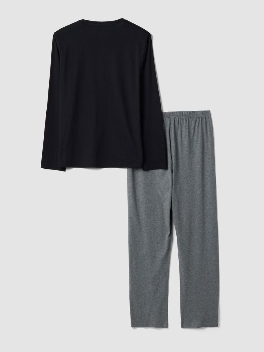 Pigiama nero e grigio in puro cotone organico con scollo a V regular fit_5