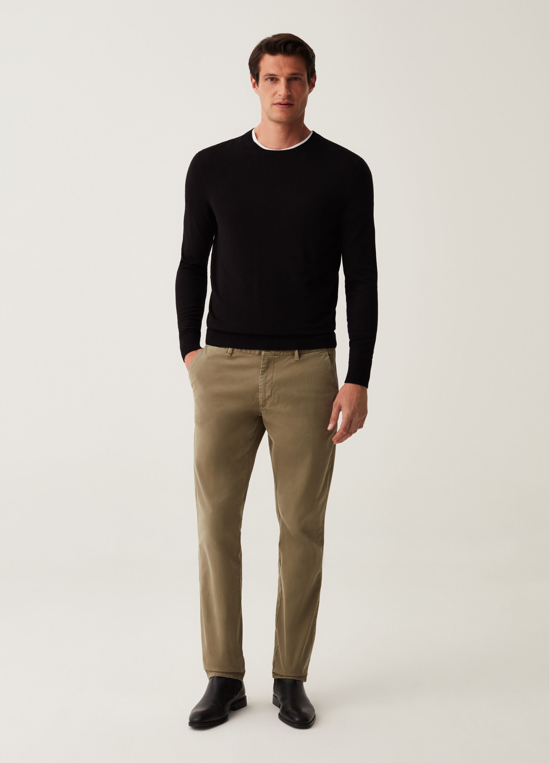 Pantaloni chino stretch tinta unita_0