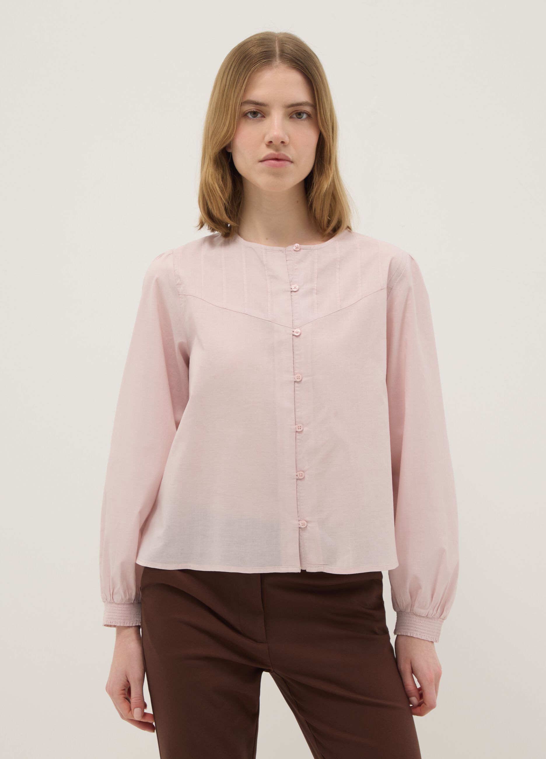 Pink pure cotton regular fit shirt with buttons and rounded collar