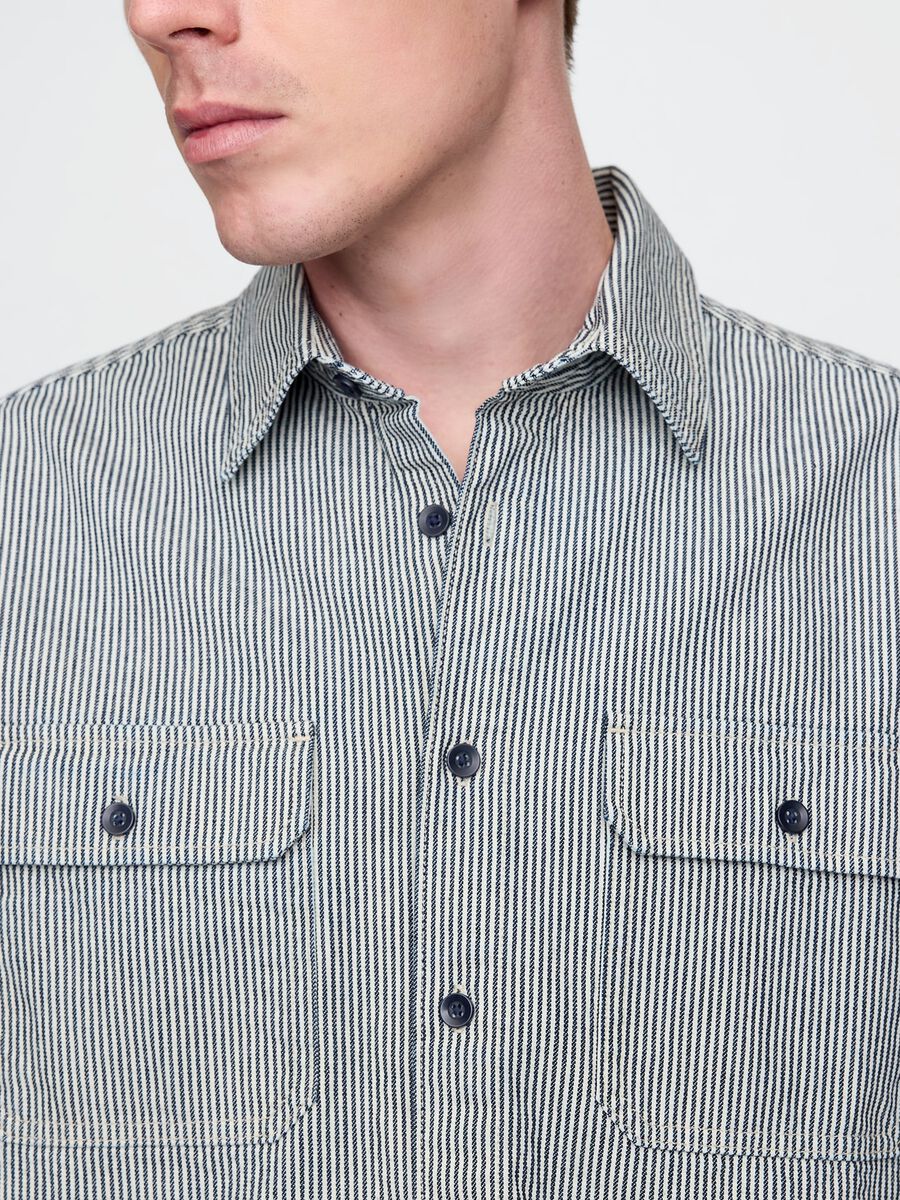 Black and Grey Striped Shirt_3