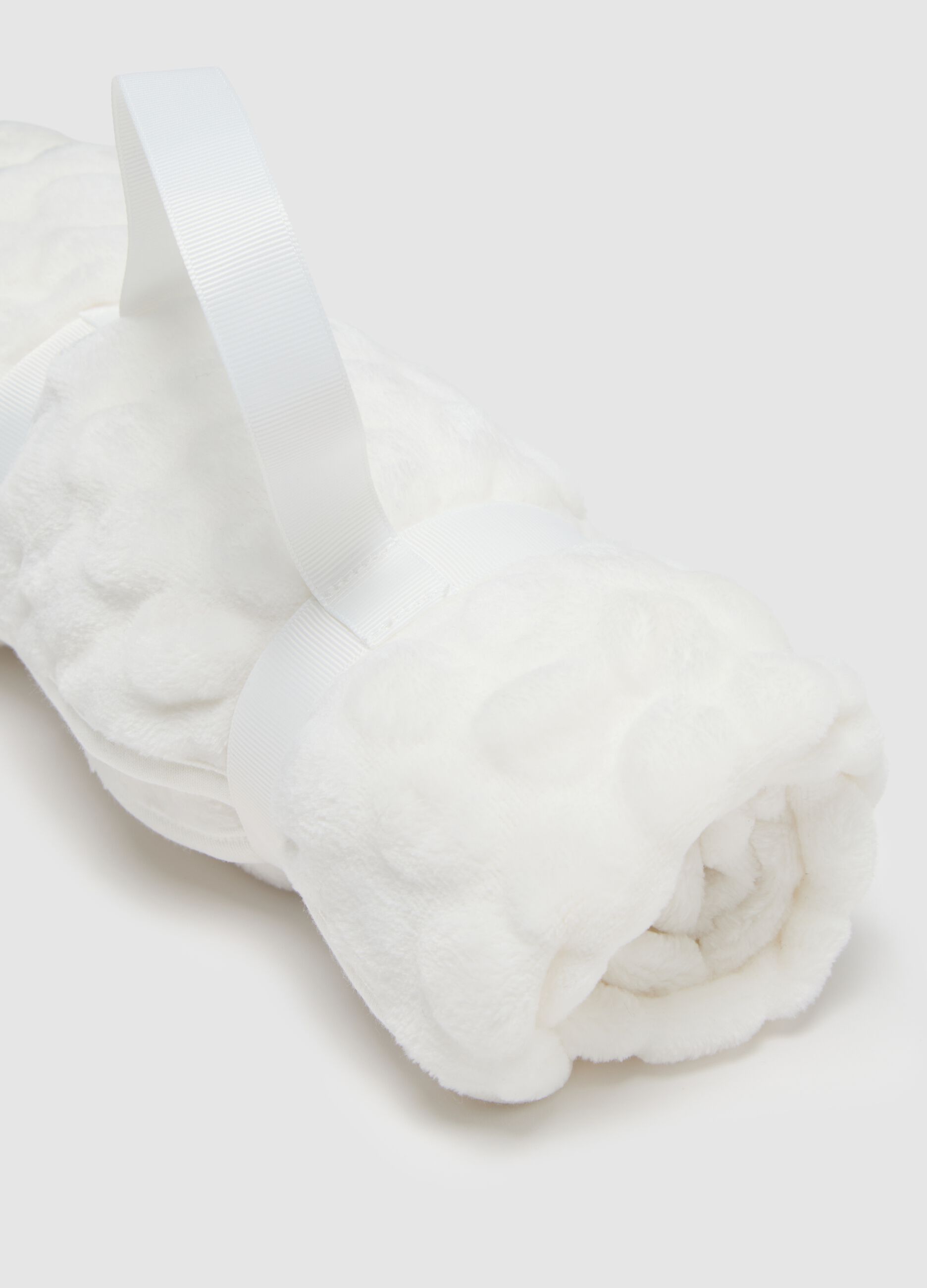 White Synthetic Fabric Cover
