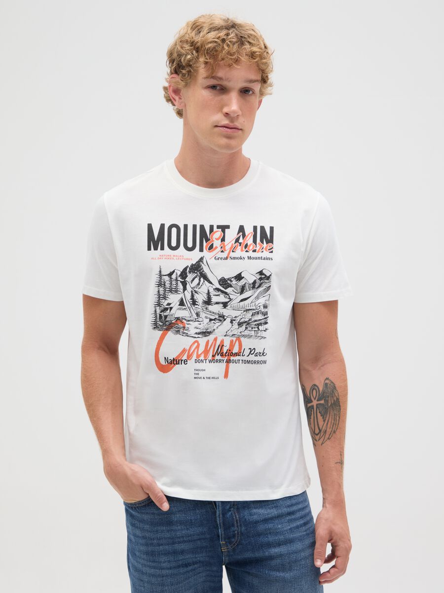 Men's regular fit white pure cotton T-shirt_0