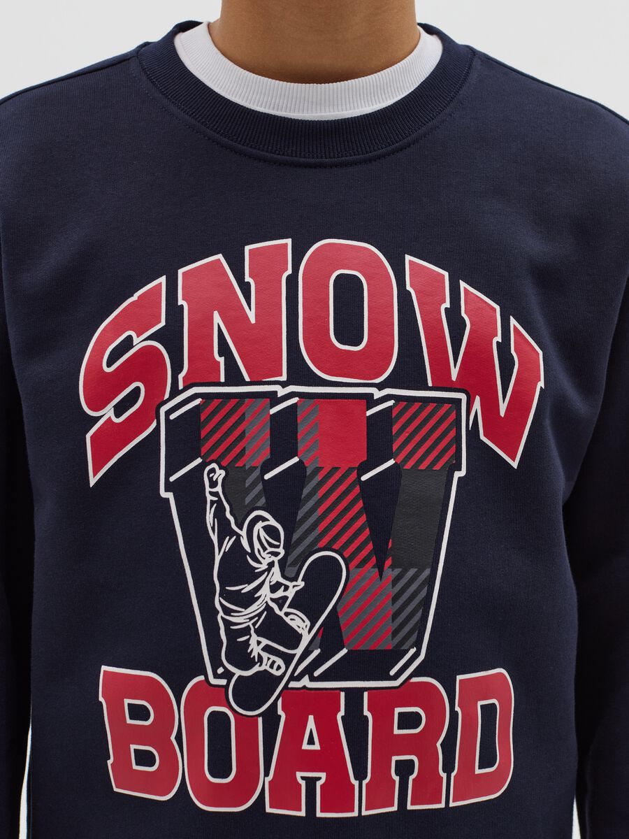 Sweatshirt with snowboard print_1
