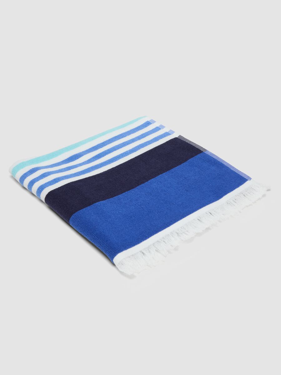 Telo mare blu in puro cotone a righe_0