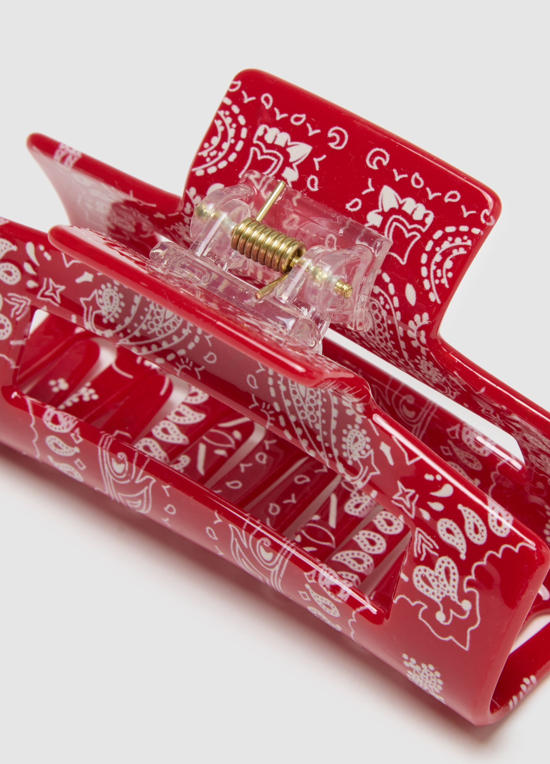 Multicolour Clip with Bandana Patterns