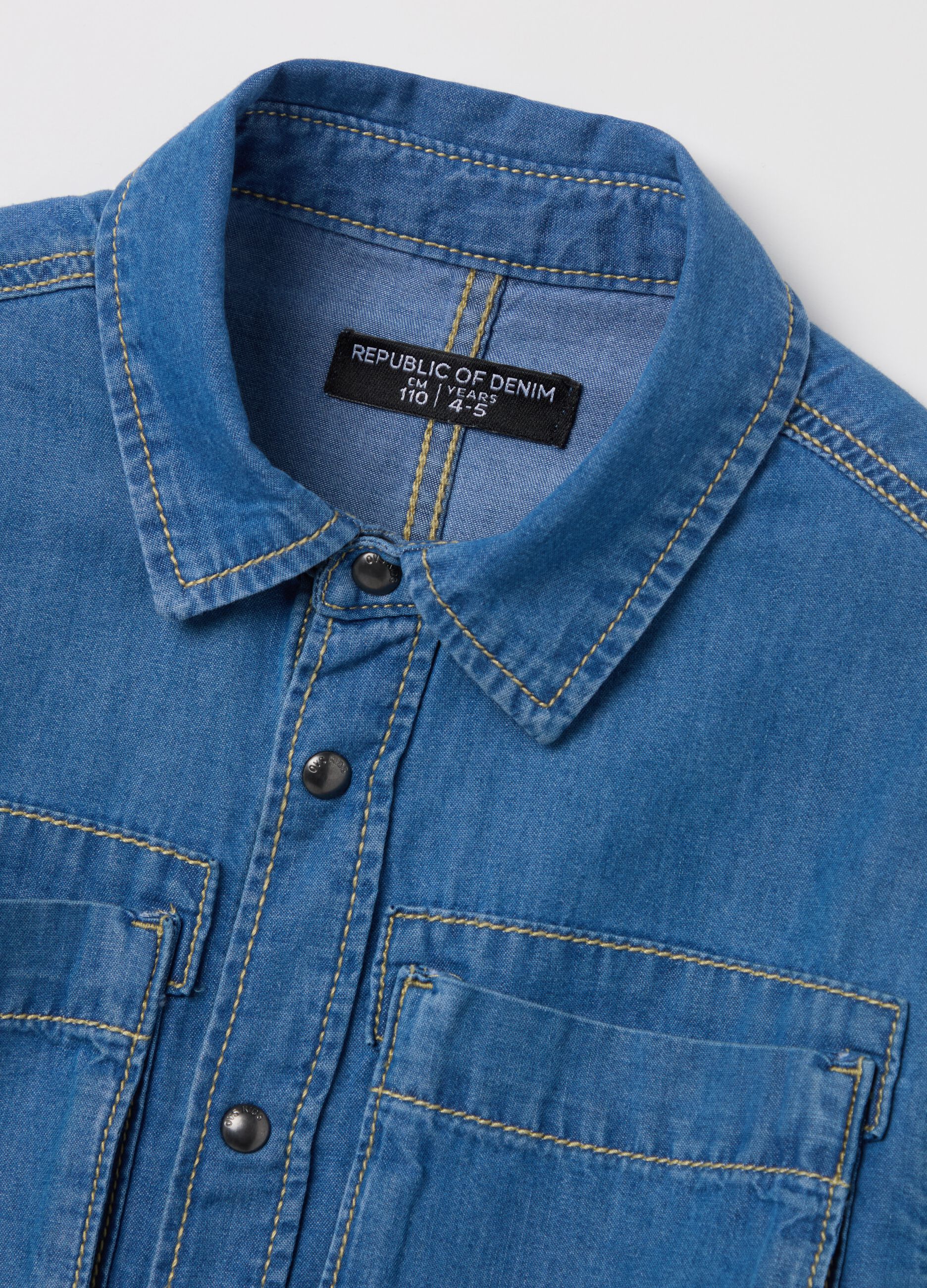Denim shirt with pockets