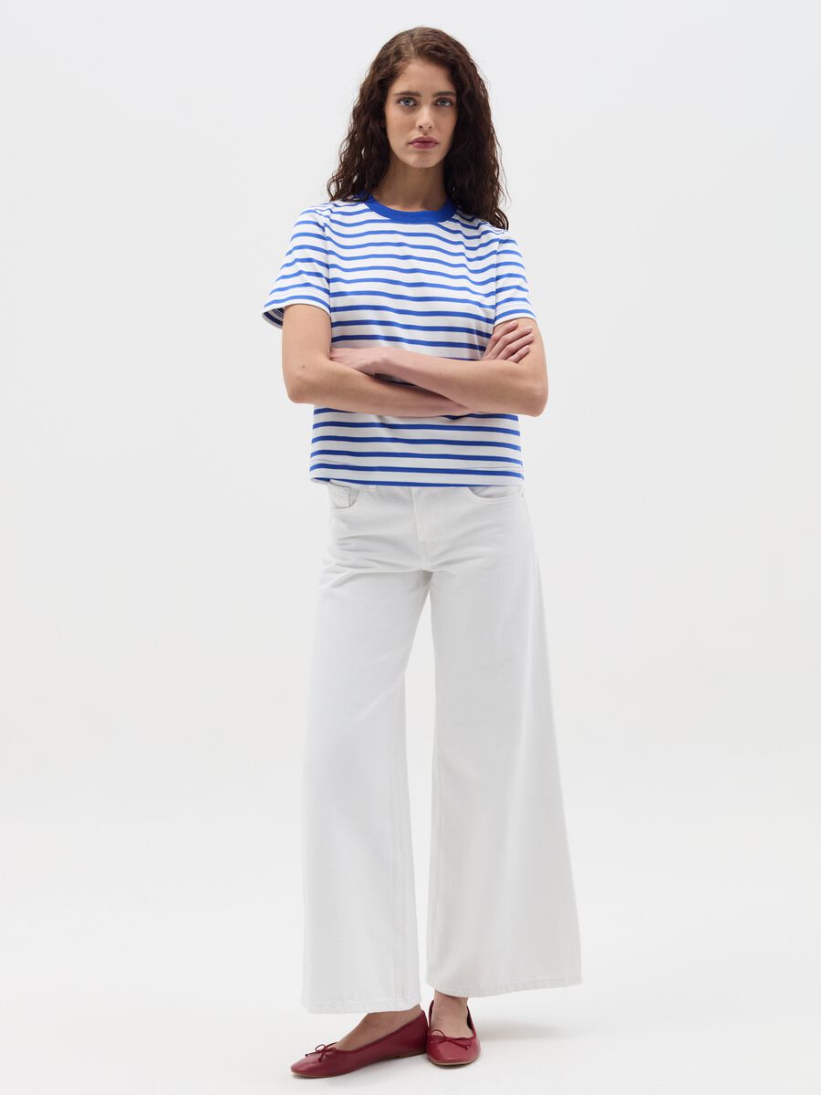 T-shirt with horizontal stripes_1