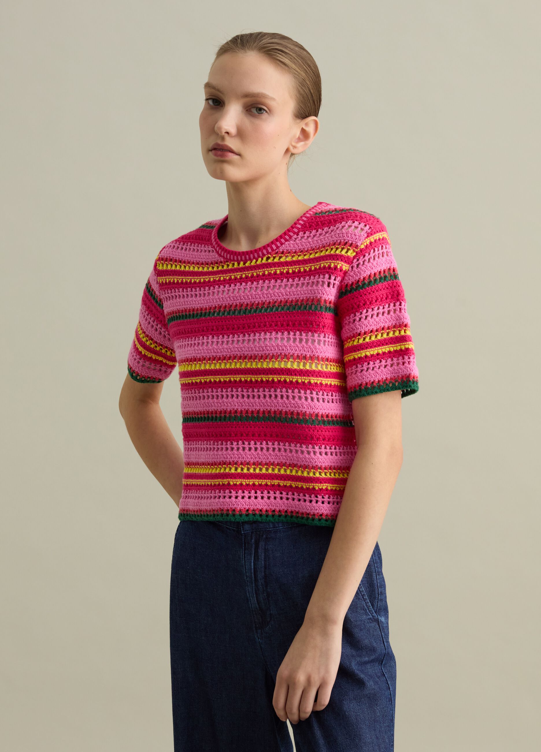 Maglia crochet a righe multicolor