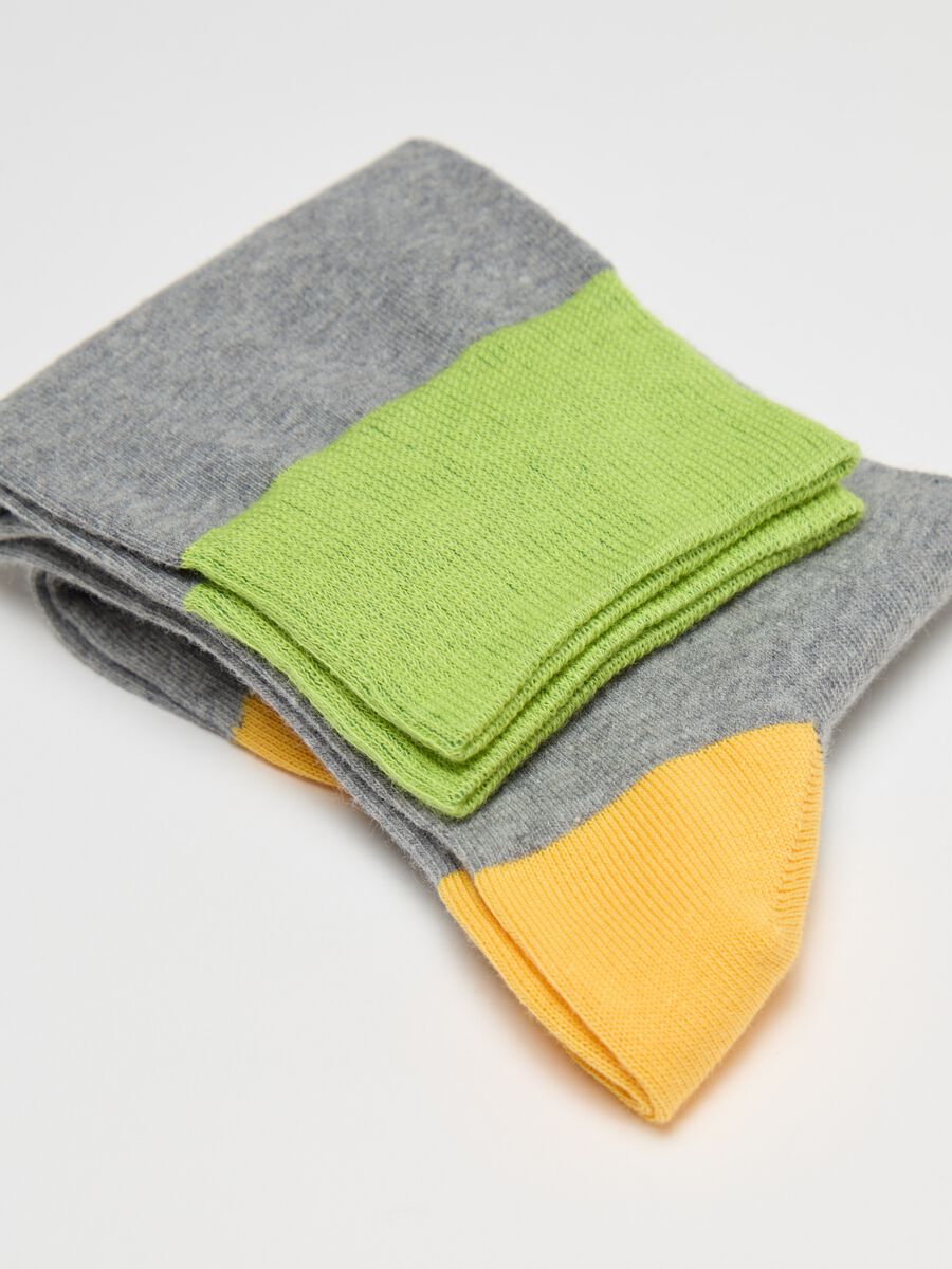 Two-pair pack stretch midi socks with check pattern_1