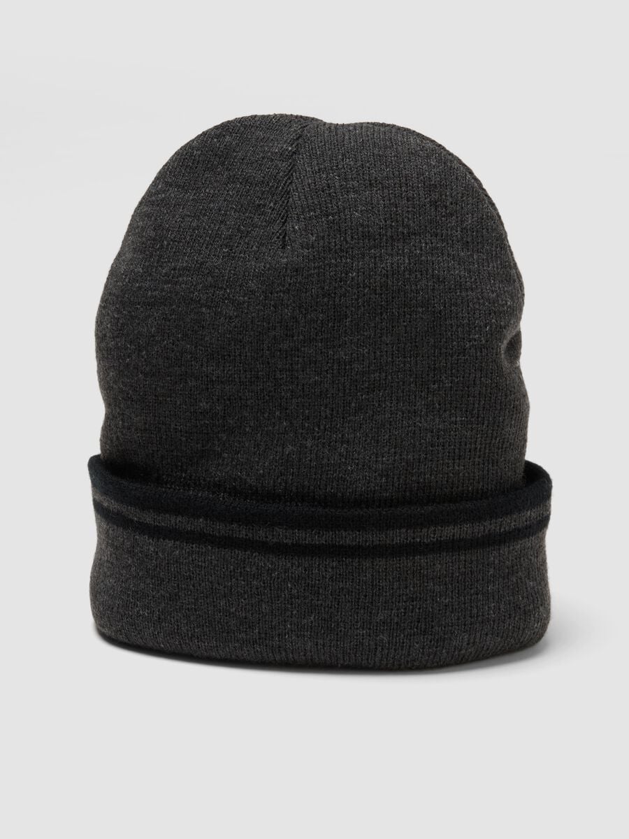 Grey beanie with cuff_2