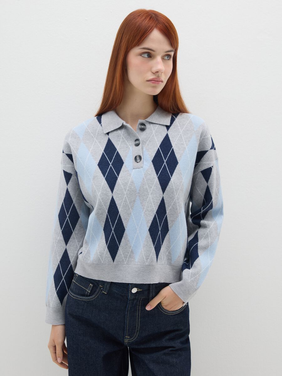 Grey and blue checkered regular fit sweater_0