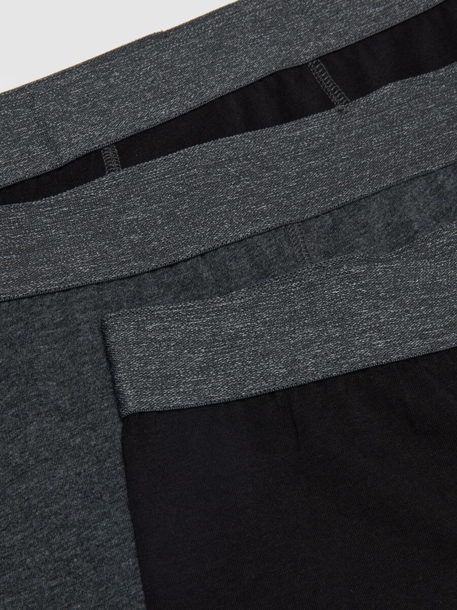 Multipack of regular fit multicoloured cotton stretch boxers_5