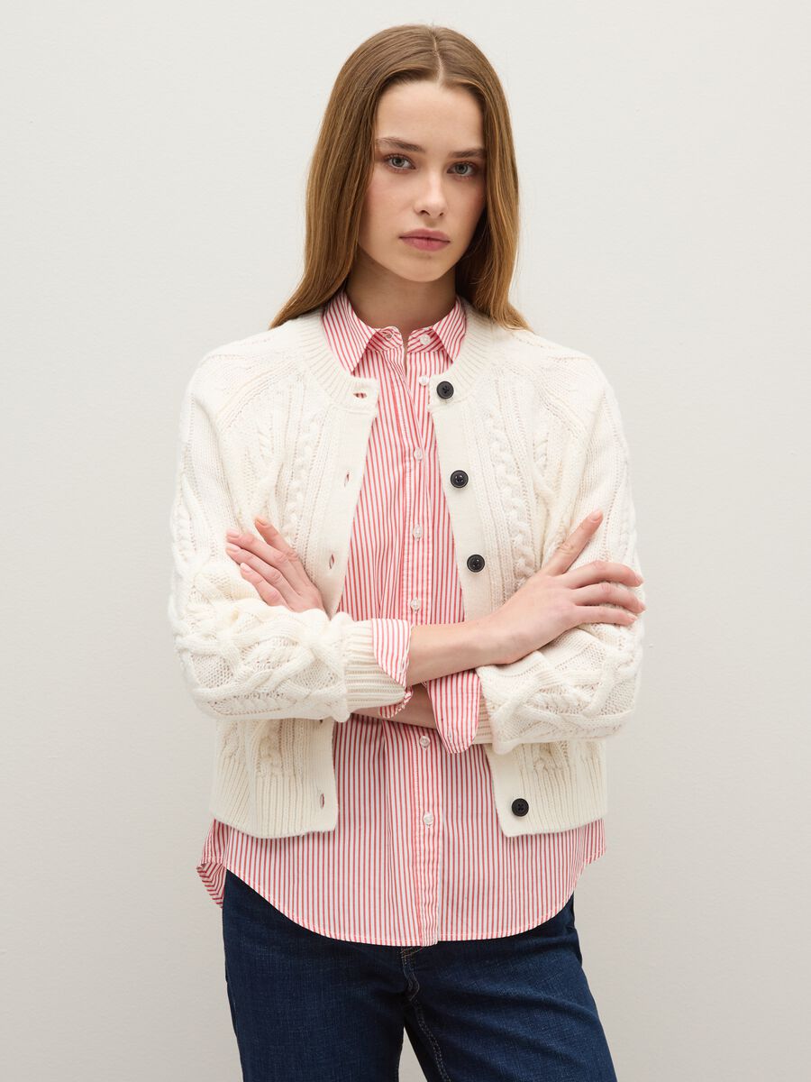 Cardigan beige regular fit con bottoni_1