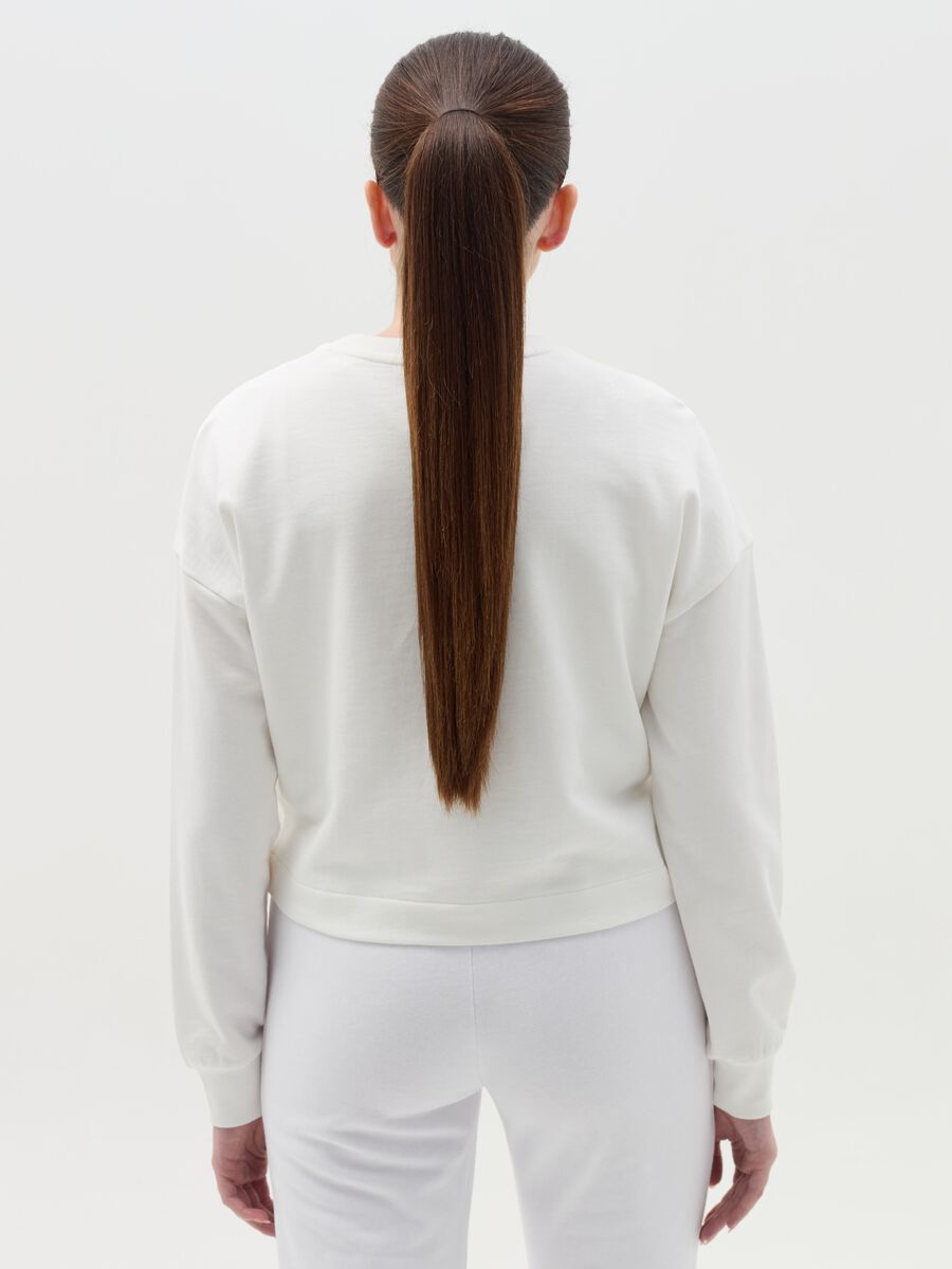 Felpa crop con stampa_1