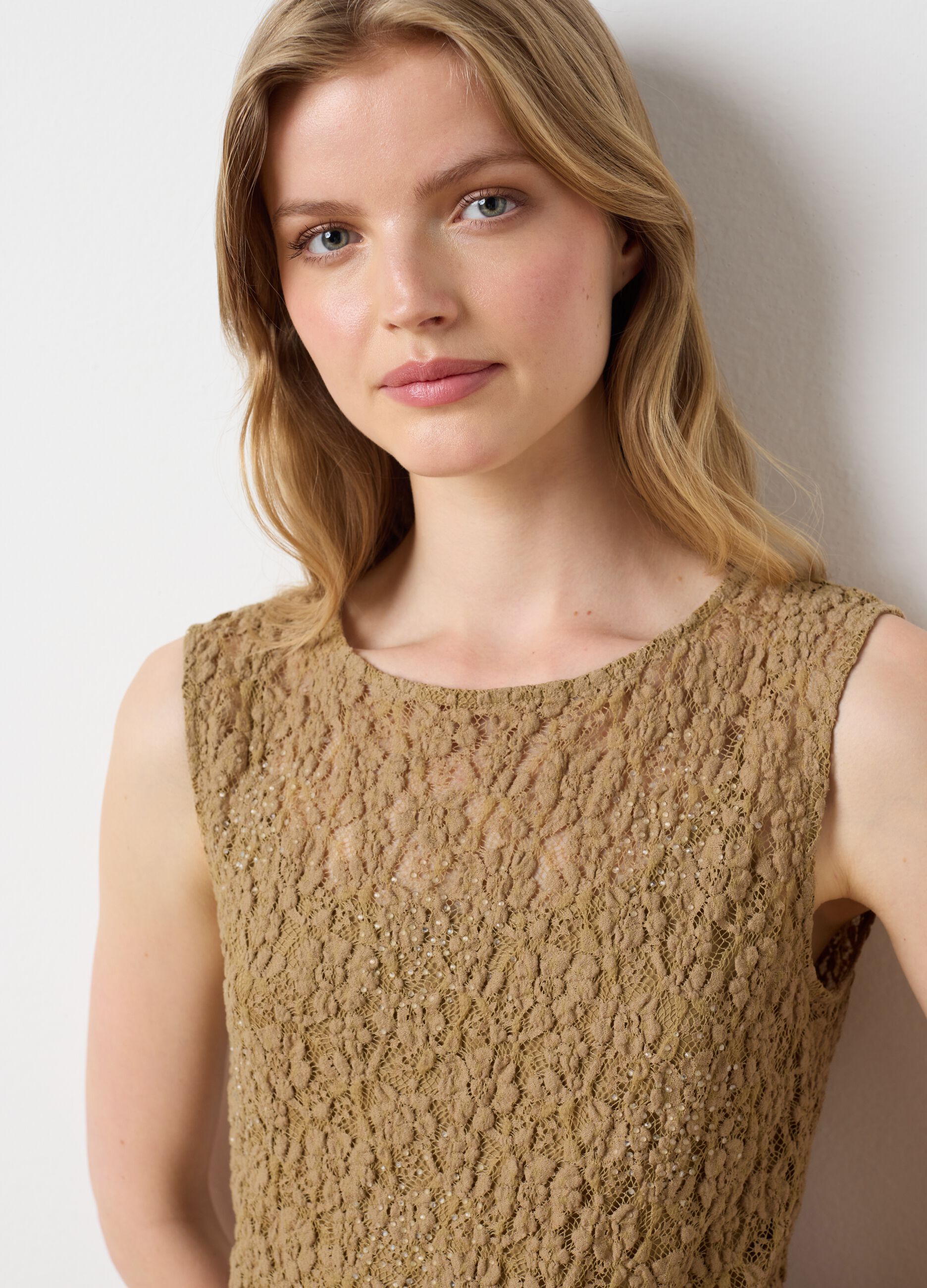 Fitted Beige Lace Women's Top