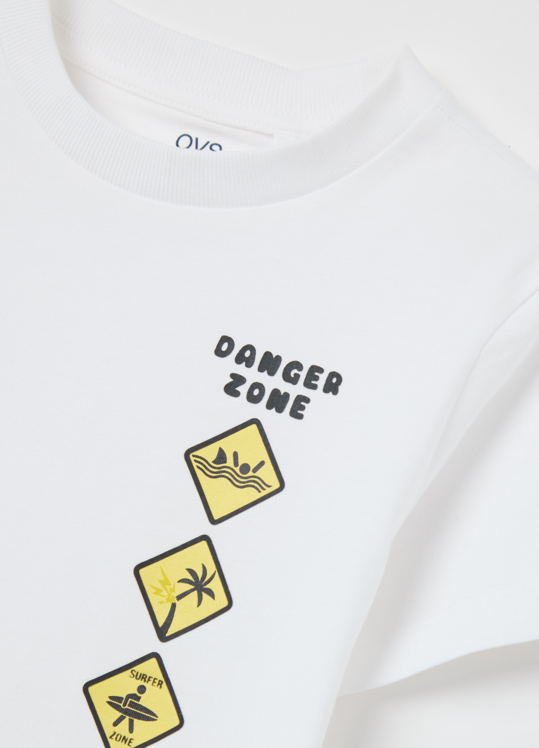 White T-shirt in cotton with "Danger Zone" print