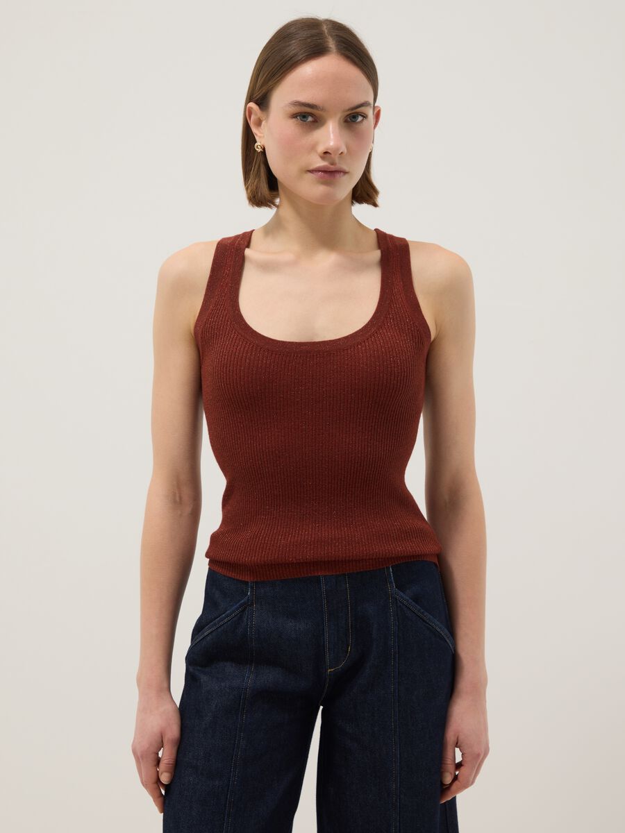 Brown viscose blend fitted tank top_0