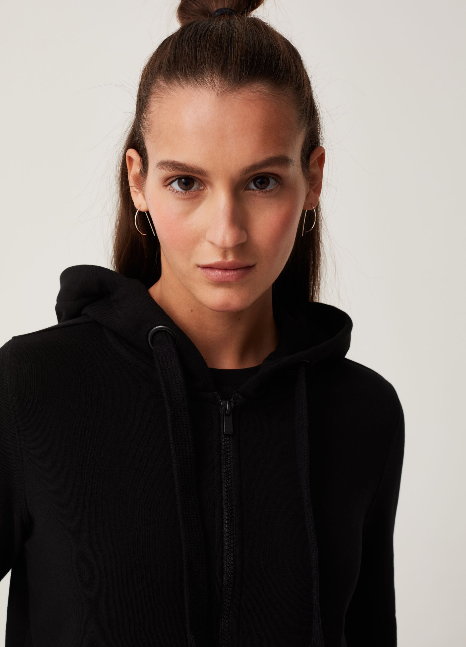 Fitness full-zip fleece sweatshirt with hood