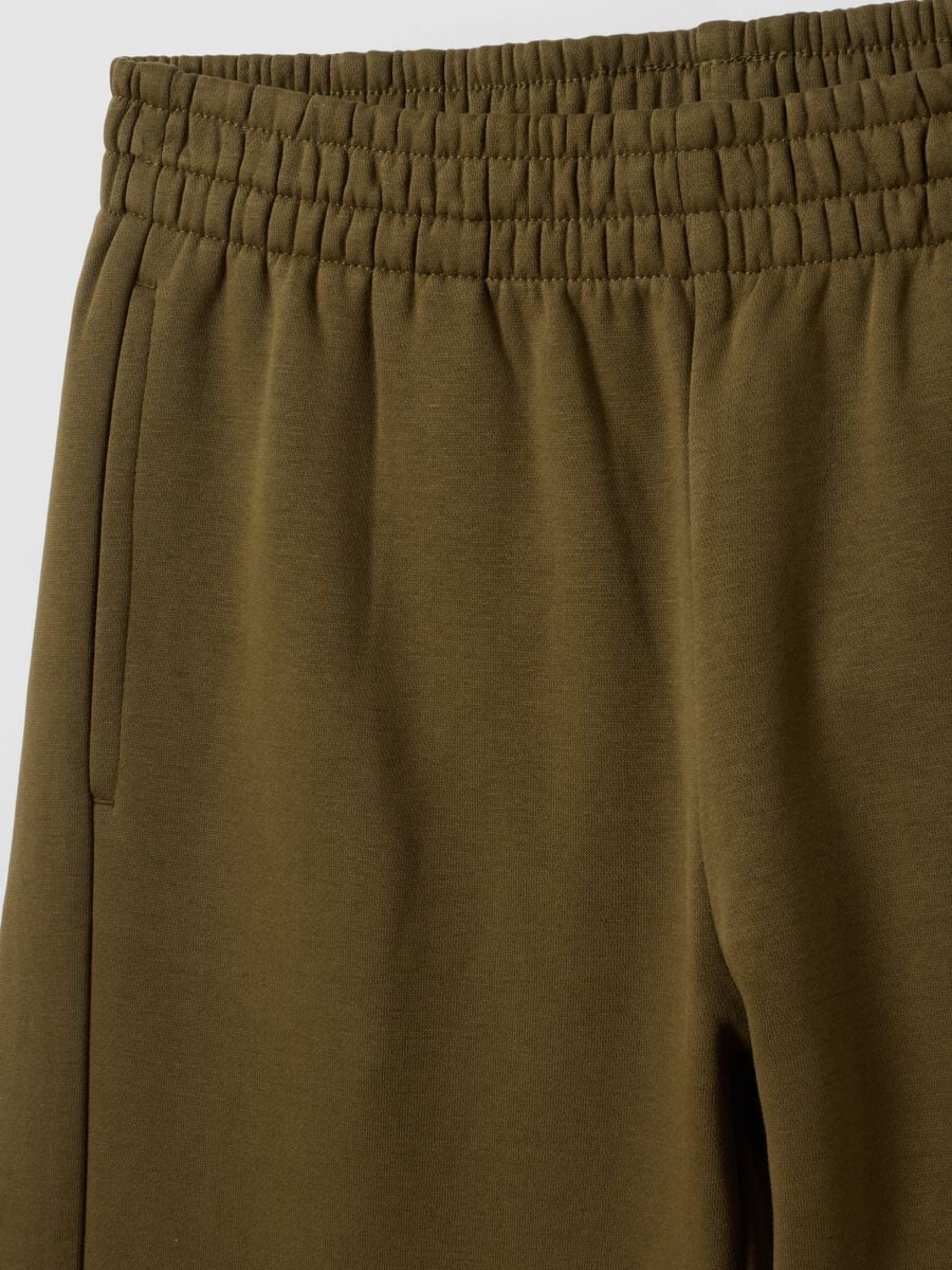 Pantaloni jogger verdi in misto cotone straight fit_1