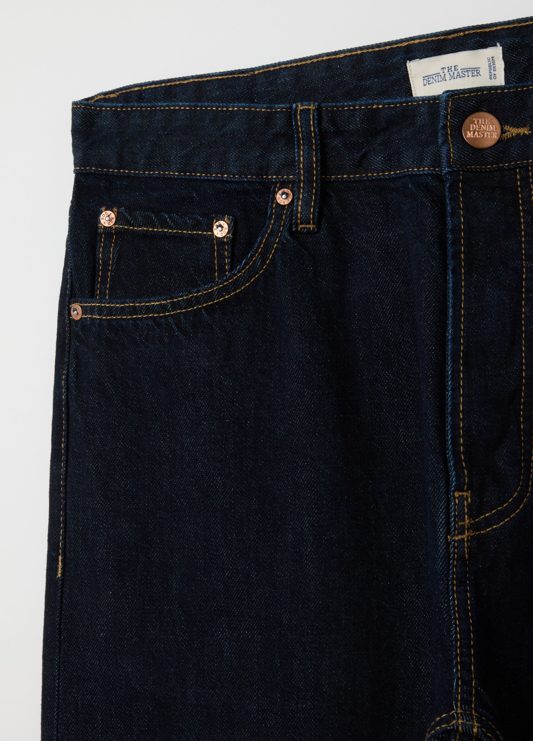 Blue straight fit jeans in pure cotton