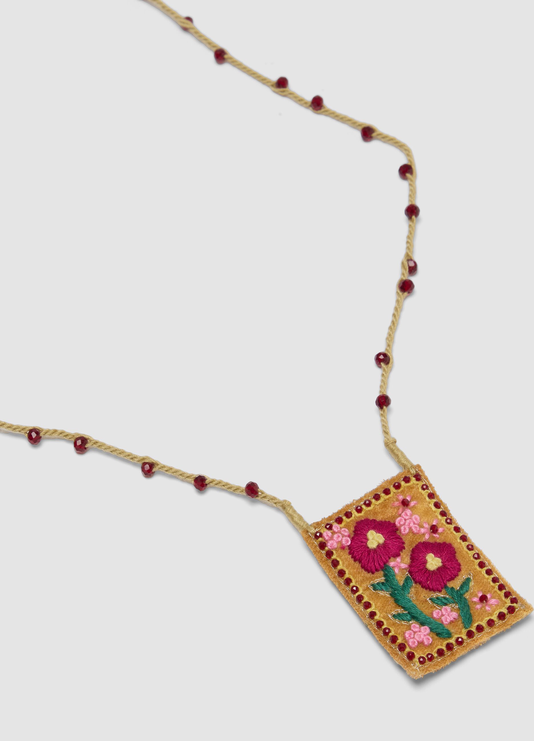 Brown necklace with embroidered pendant in pure cotton